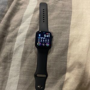 Apple Watch SE brand new